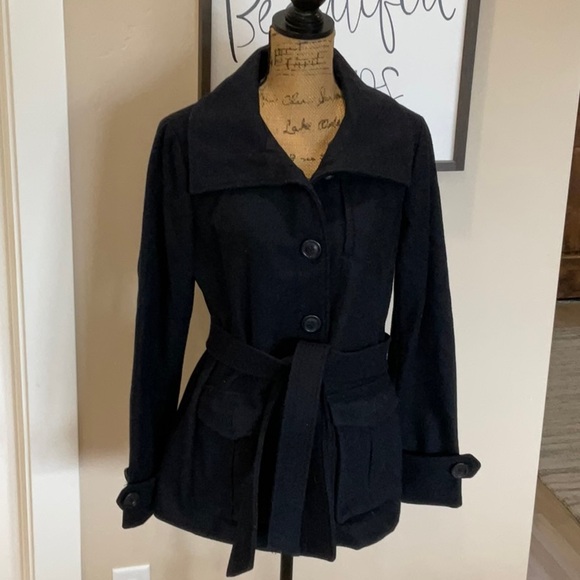 GAP Jackets & Blazers - Women’s coat!